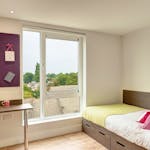 14-fresh-student-living-kingston-davidson-house-04-shared-flat-bedroom-photo-01-1024x768