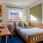 9-student-accommodation-loughborough-the-print-house-classic-ensuite (2)