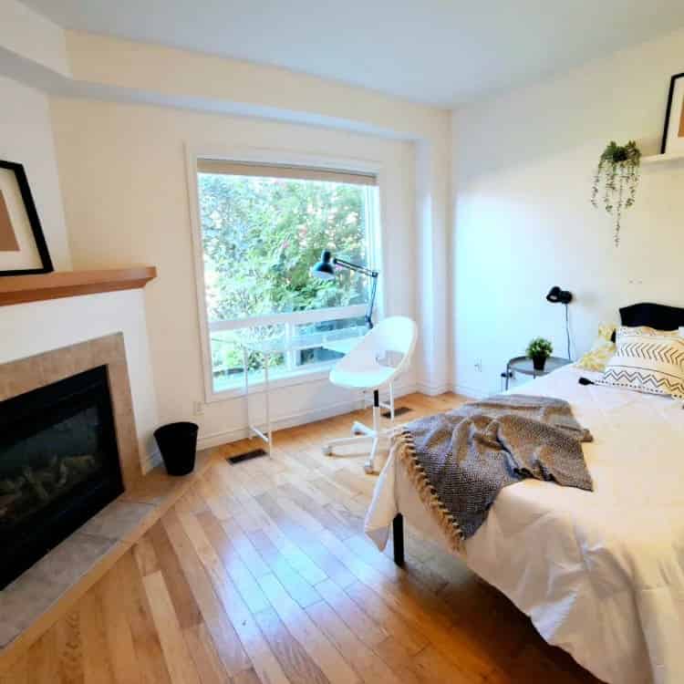 Mariner Dr, Waterloo - Waterloo, Ontario, Canada - Acadia Room - Bedroom
