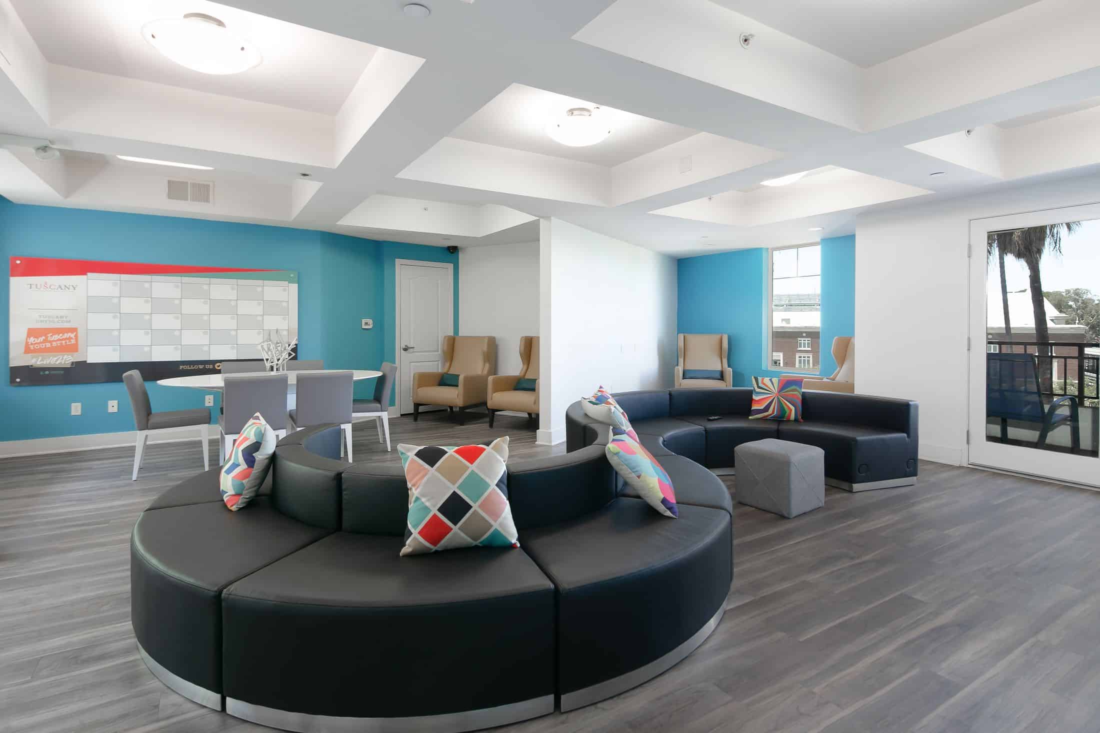 Tuscany Apartments, Los Angeles - Los Angeles, California, United States - Common Area