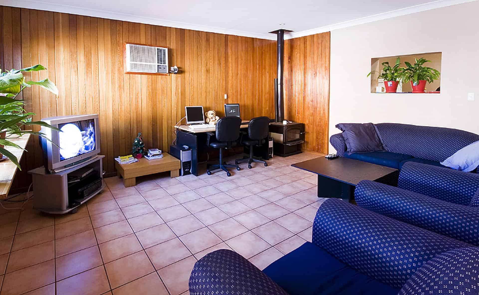 32 Kimpton Street  - Sydney, New South Wales, Australia - living room