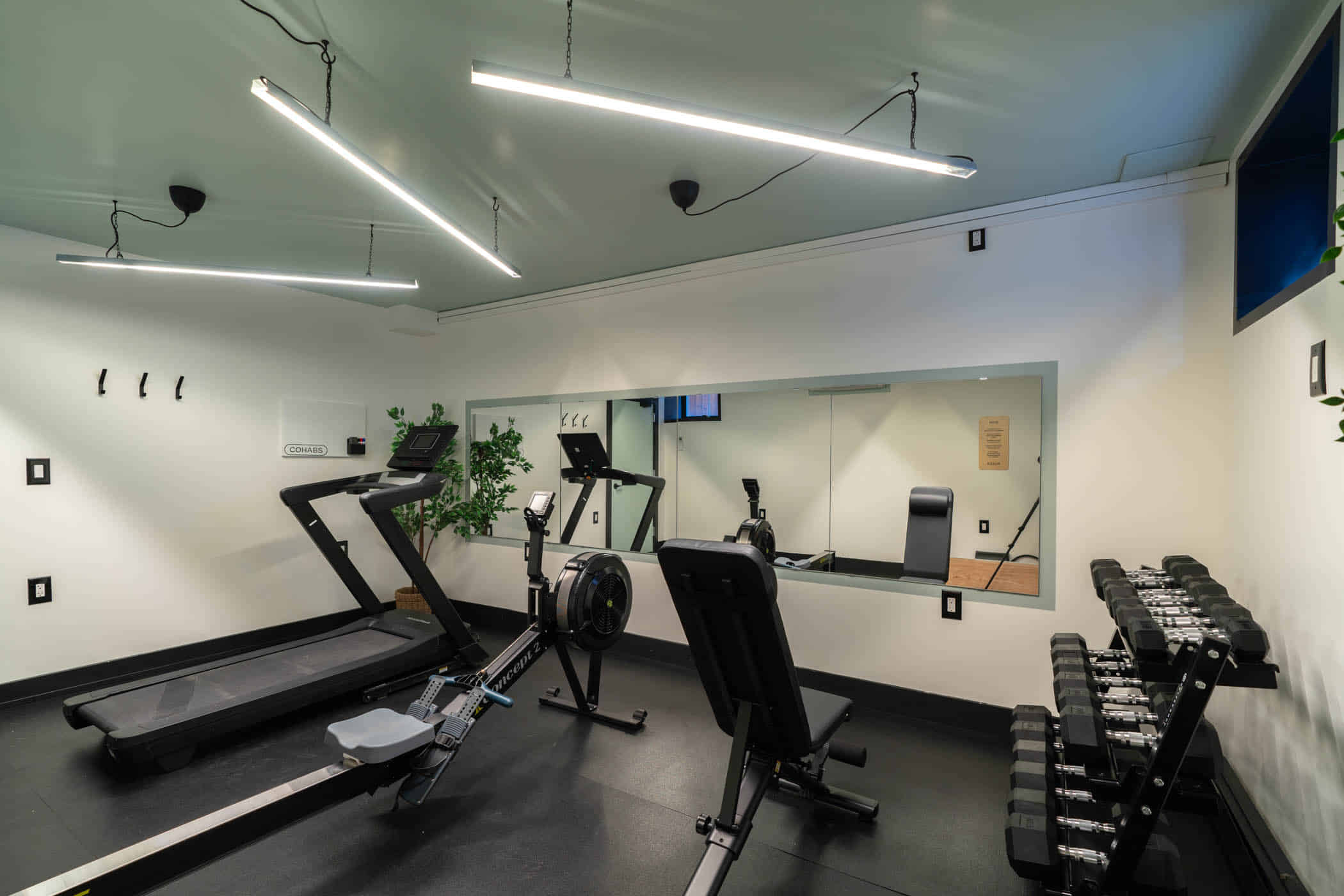 Columbia 1480, Washington DC - Washington DC, District of Columbia, United States - Amenities