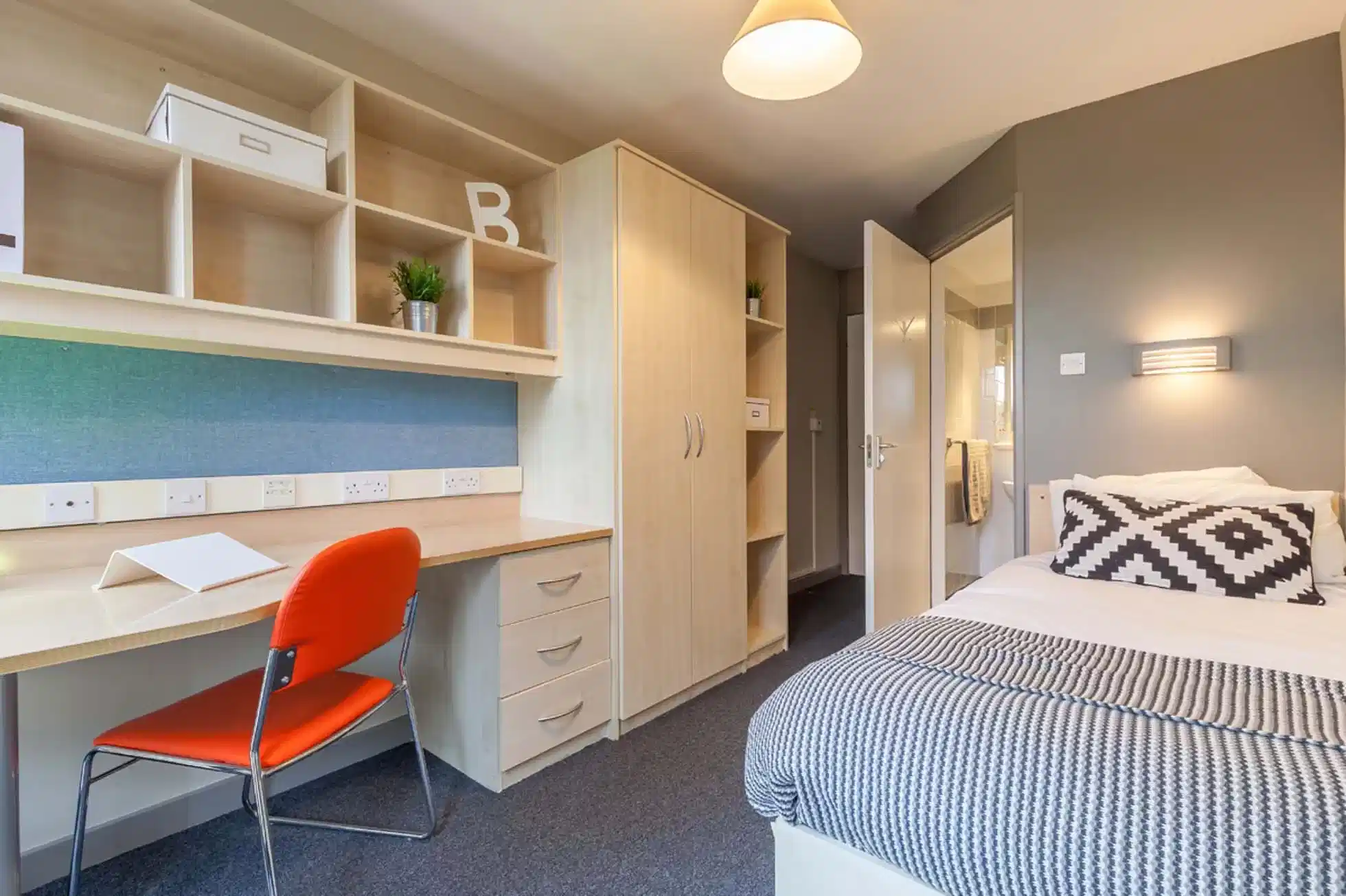 Old Fire Station, Aberdeen - Aberdeen, Scotland, United Kingdom - Bedroom