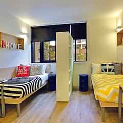 Twin, Single bed, 8 Bed Apartment