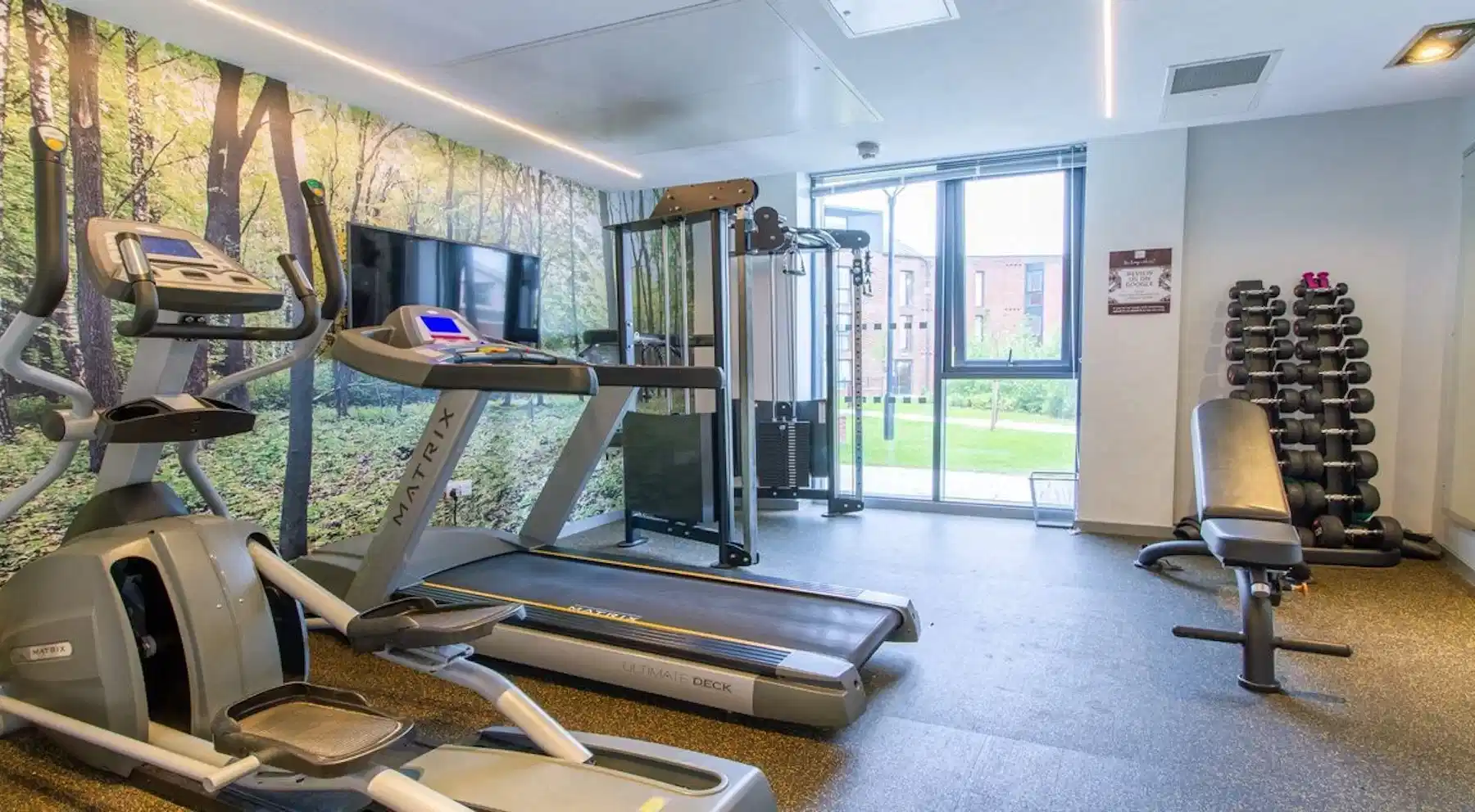 Amenities?w=400&h=260&fit=crop&q=40&auto=format&trim=auto