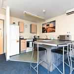 Liverpool-The-Railyard-communal-kitchen-3