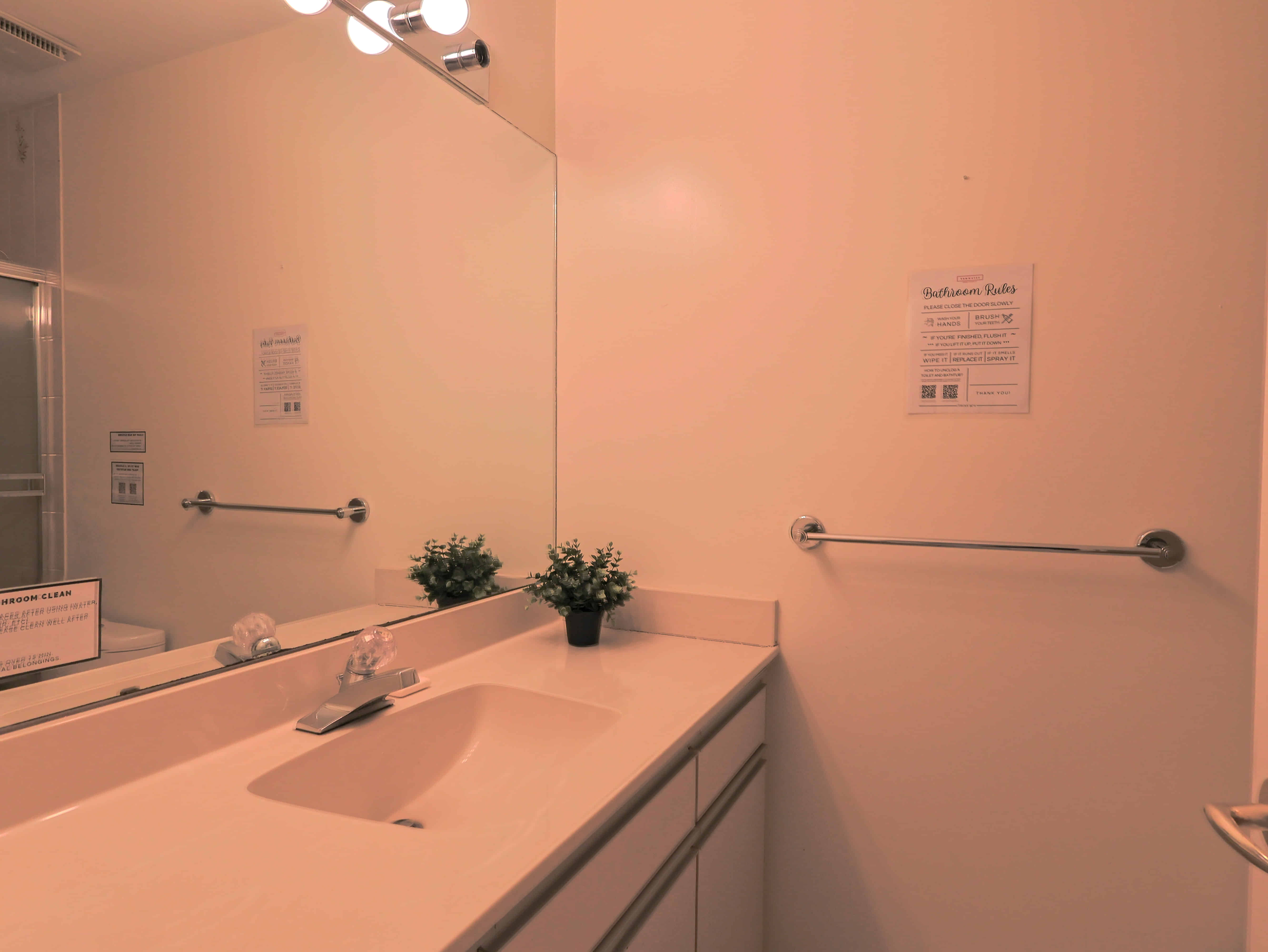 7011 Osler St, Vancouver - Vancouver, Canada - Bathroom