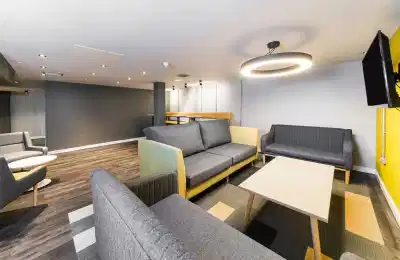 Quayside Court, Newcastle - Newcastle Upon Tyne, England, United Kingdom - Common Area