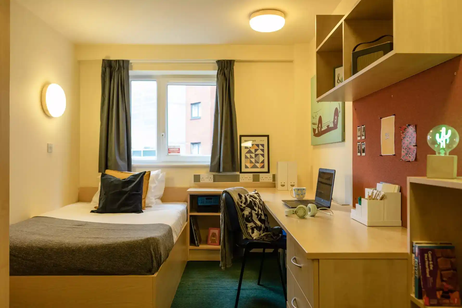 Belgrave View, Birmingham - Birmingham, England, United Kingdom - Bedroom