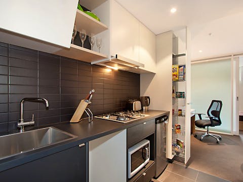 on-Villiers-Apartment-Kitchen-Internal-Shot