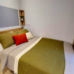 Glasgow-Elgin-Place-Bedrooms-Addition-Bronze_En_Suite(2)