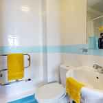 Preston-Kopa-Bedrooms-Gold_En_Suite_59C(1)