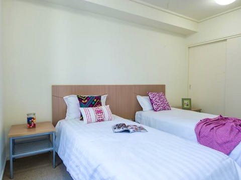 collegesquare-on-swanston-1bedroomapartment-twinshare-bedroom-square
