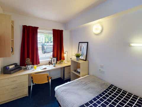 Huddersfield-Little-Aspley-Bedrooms-Bedroom(2)