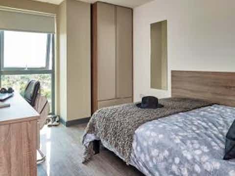Superior 1 Bed Apartment - Bedroom