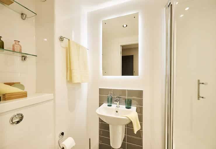 Amenities?w=400&h=260&fit=crop&q=40&auto=format&trim=auto