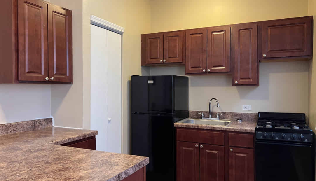 The Max Apartments, Chicago - Chicago, Illinois, United States - Kitchen
