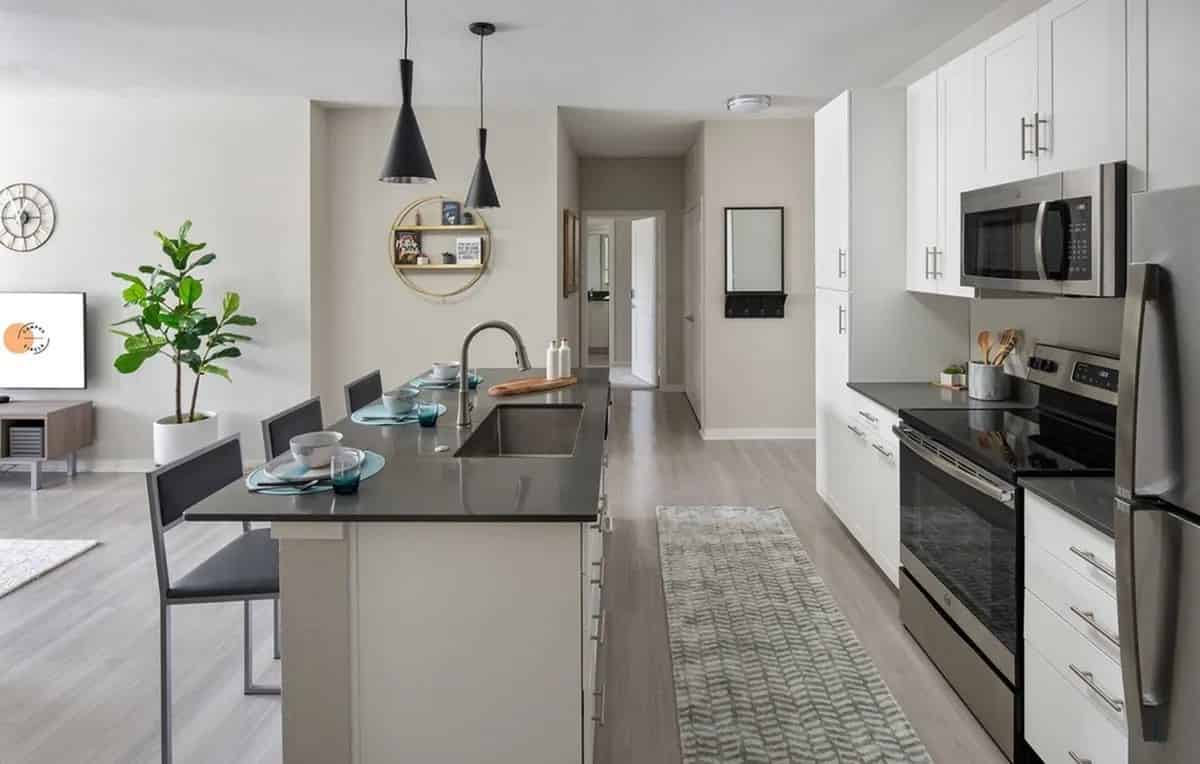 Campus Circle Gainesville, Gainesville - Gainesville, Florida, United States - Kitchen