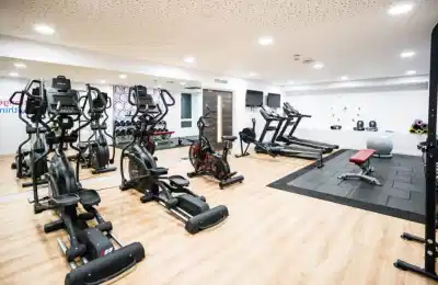 Unilife Sparkford House, Winchester - Winchester, England, United Kingdom - Amenities