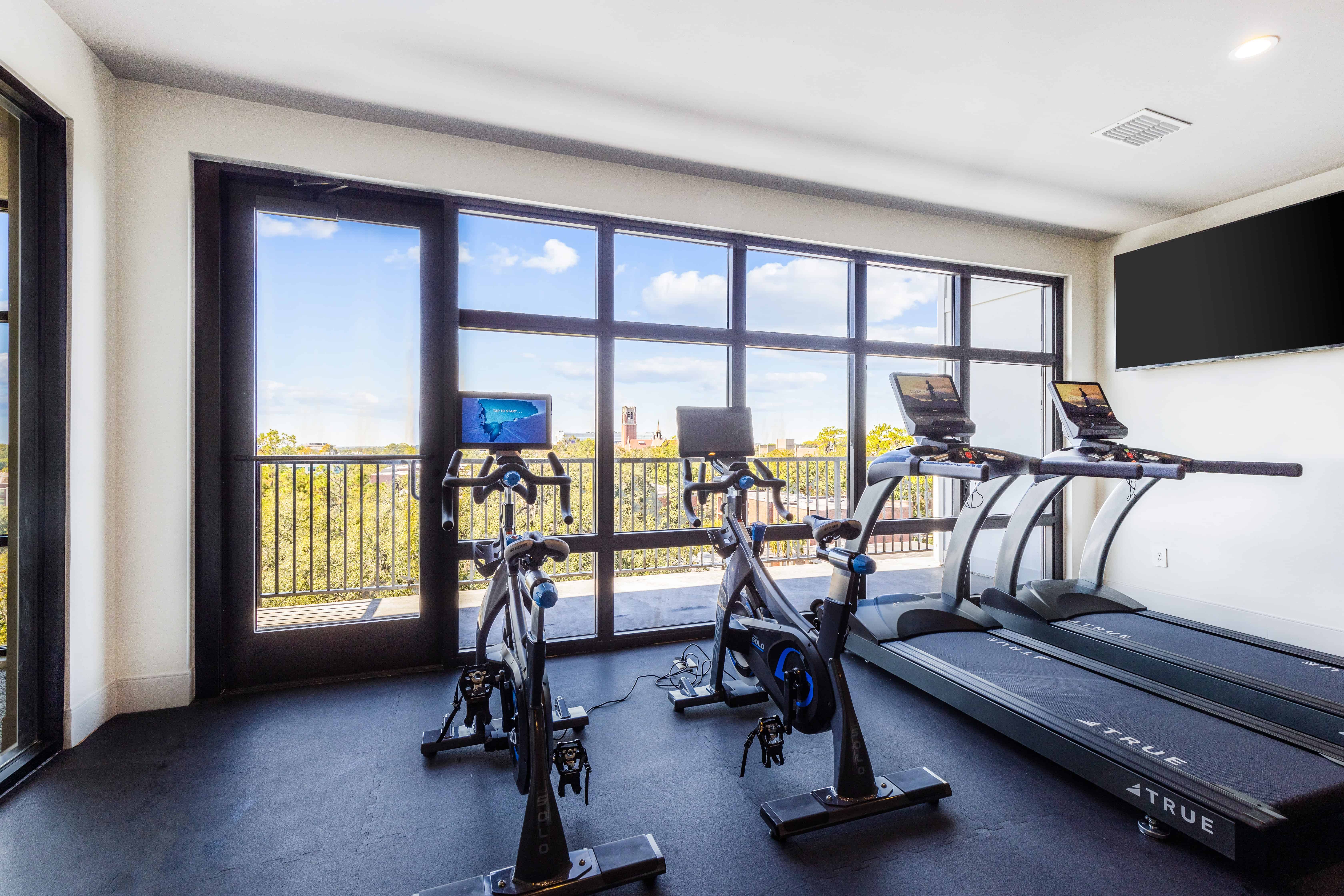 The Row, Gainesville - Gainesville, Florida, United States - Amenities