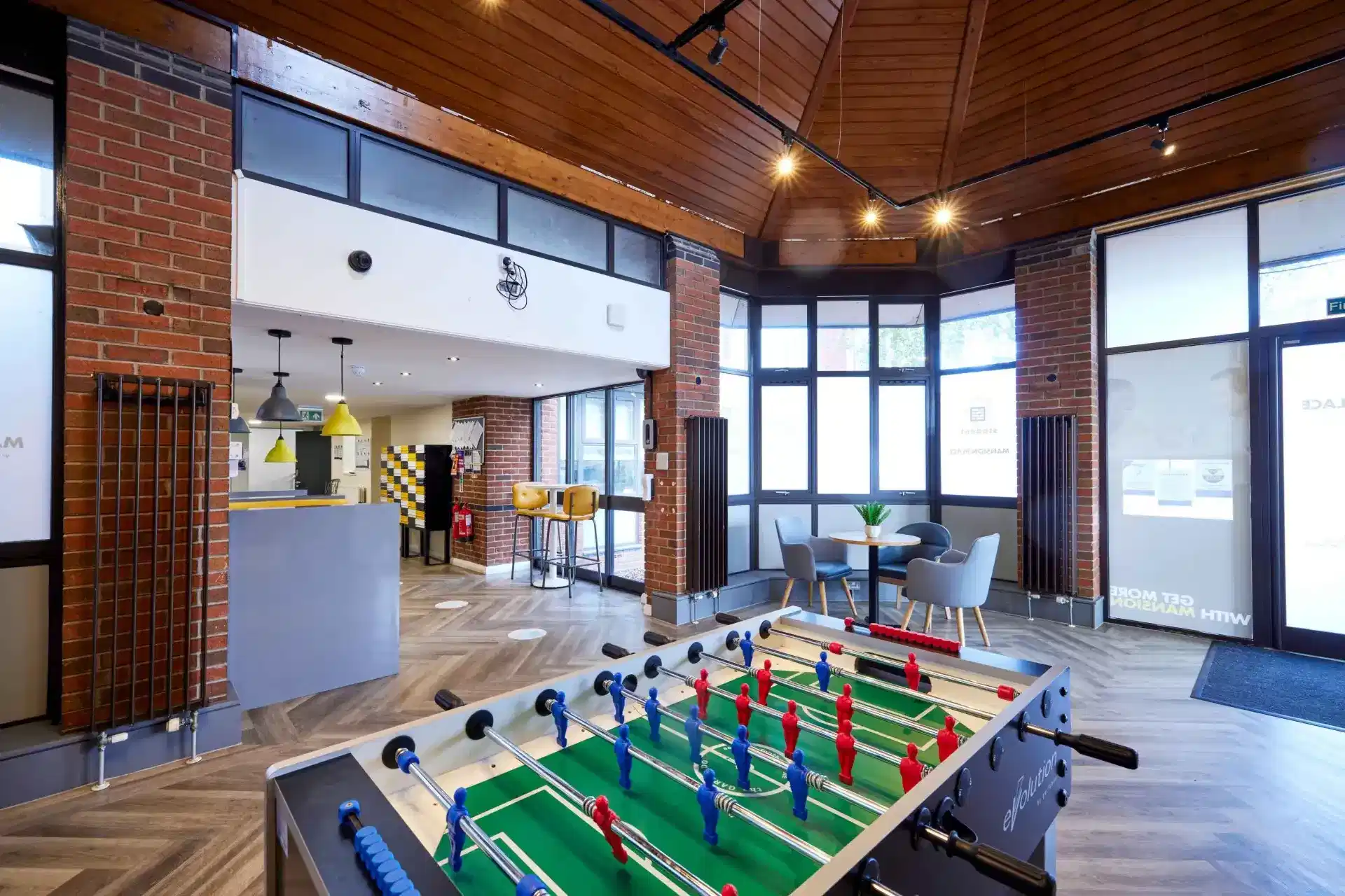 Hockley Point, Nottingham - Nottingham, England, United Kingdom - Amenities
