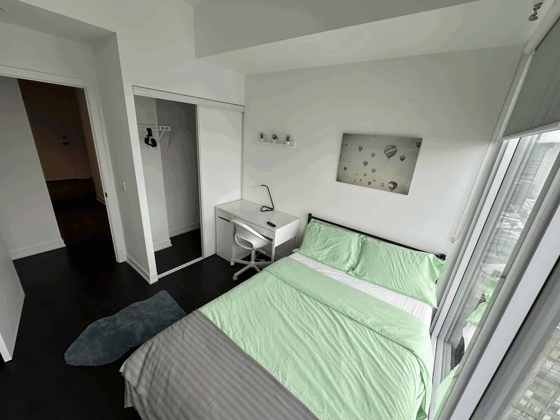 Pearson Housing 319 Jarvis Street, Toronto - Toronto, Ontario, Canada - Silver Room - Bedroom