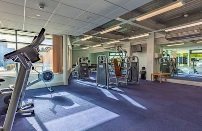 8-student-accommodation-bedford-polhill-park-gym-1