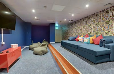 Mercia-Lodge-Coventry-cinema-room-1