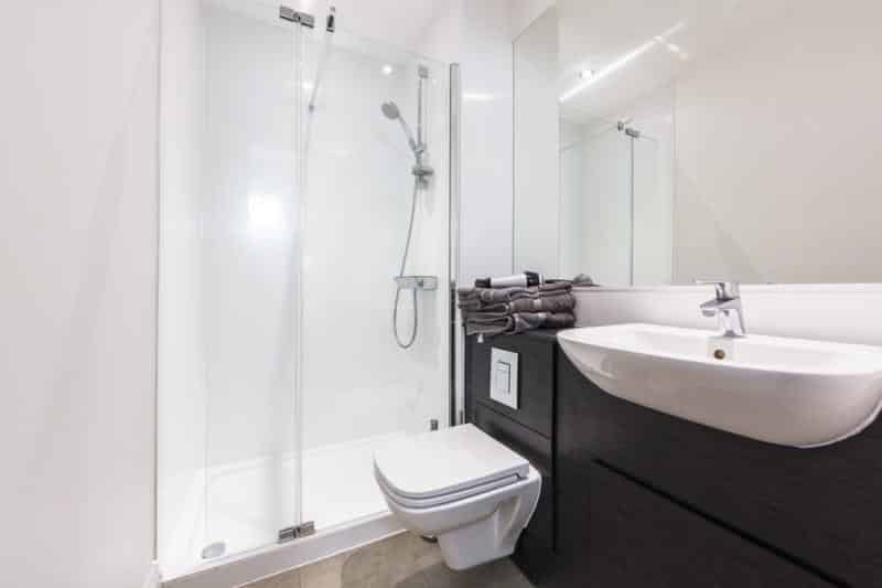 The Bruce Building - Newcastle Upon Tyne, England, United Kingdom - Bathroom