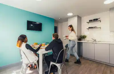 Pennine House, Leicester - Leicester, England, United Kingdom - Amenities