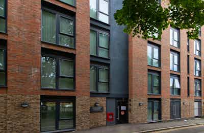2-student-accommodation-dover-street-apartments-external