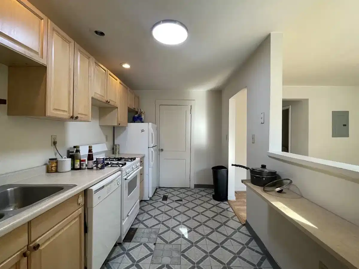 2118 Murray Ave, Pittsburgh - Pittsburgh, Pennsylvania, United States - Kitchen