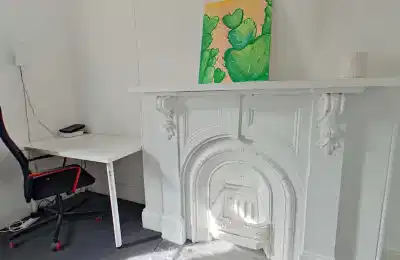 Room in a 6 Bedroom Apartment, 321 Cleveland Street, Surry Hills, Sydney 2010 - Sydney, New South Wales, Australia - Common Area