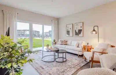 Common Area?w=400&h=260&fit=crop&q=40&auto=format&trim=auto