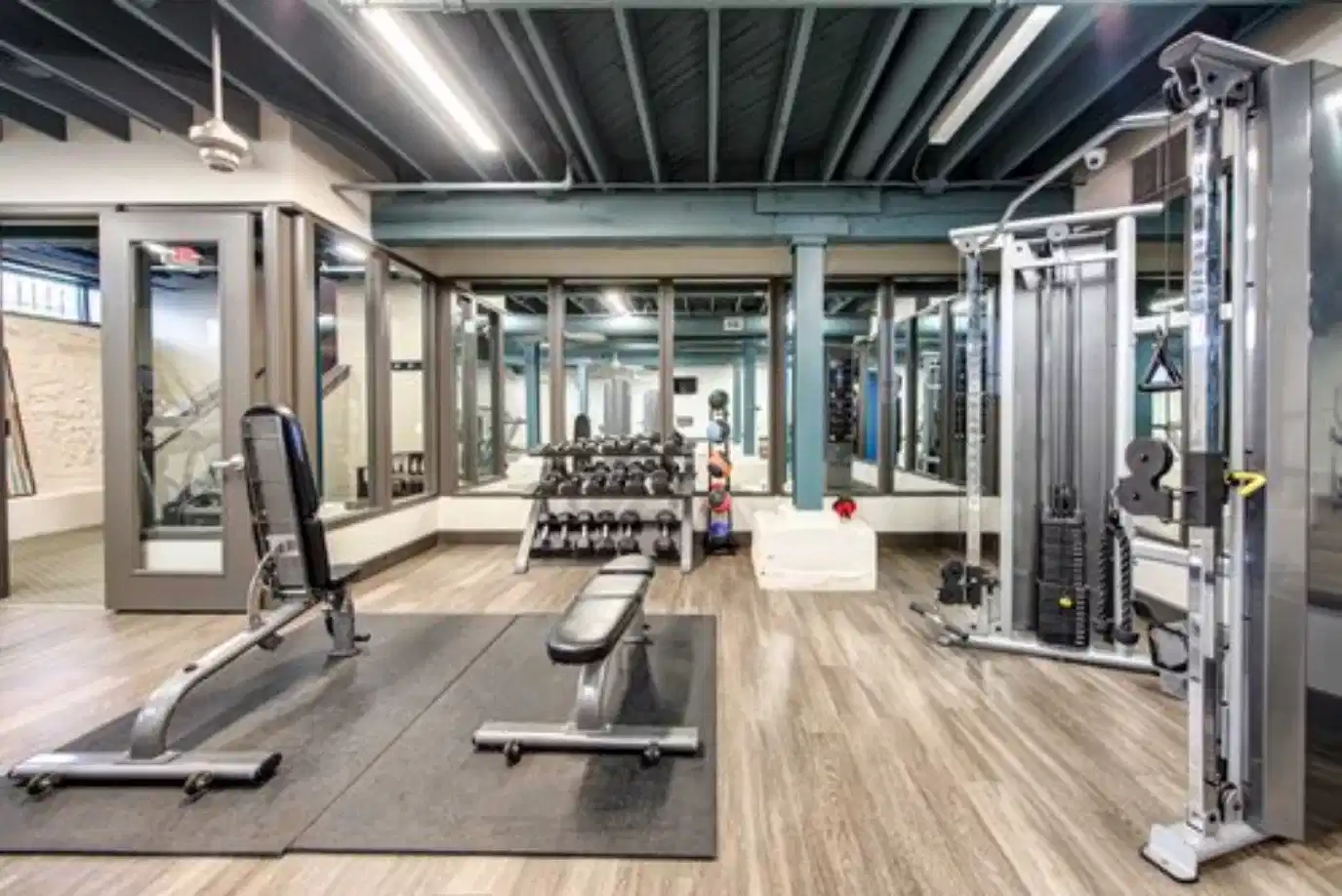 Normandy, Columbus - Columbus, Ohio, United States - Amenities