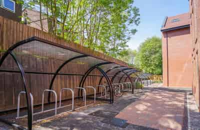 Orme House, Newcastle Under Lyme - Newcastle-under-Lyme, United Kingdom - Amenities