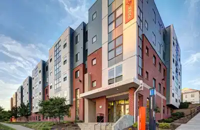 Park Point, Syracuse - Syracuse, New York, United States - Exterior