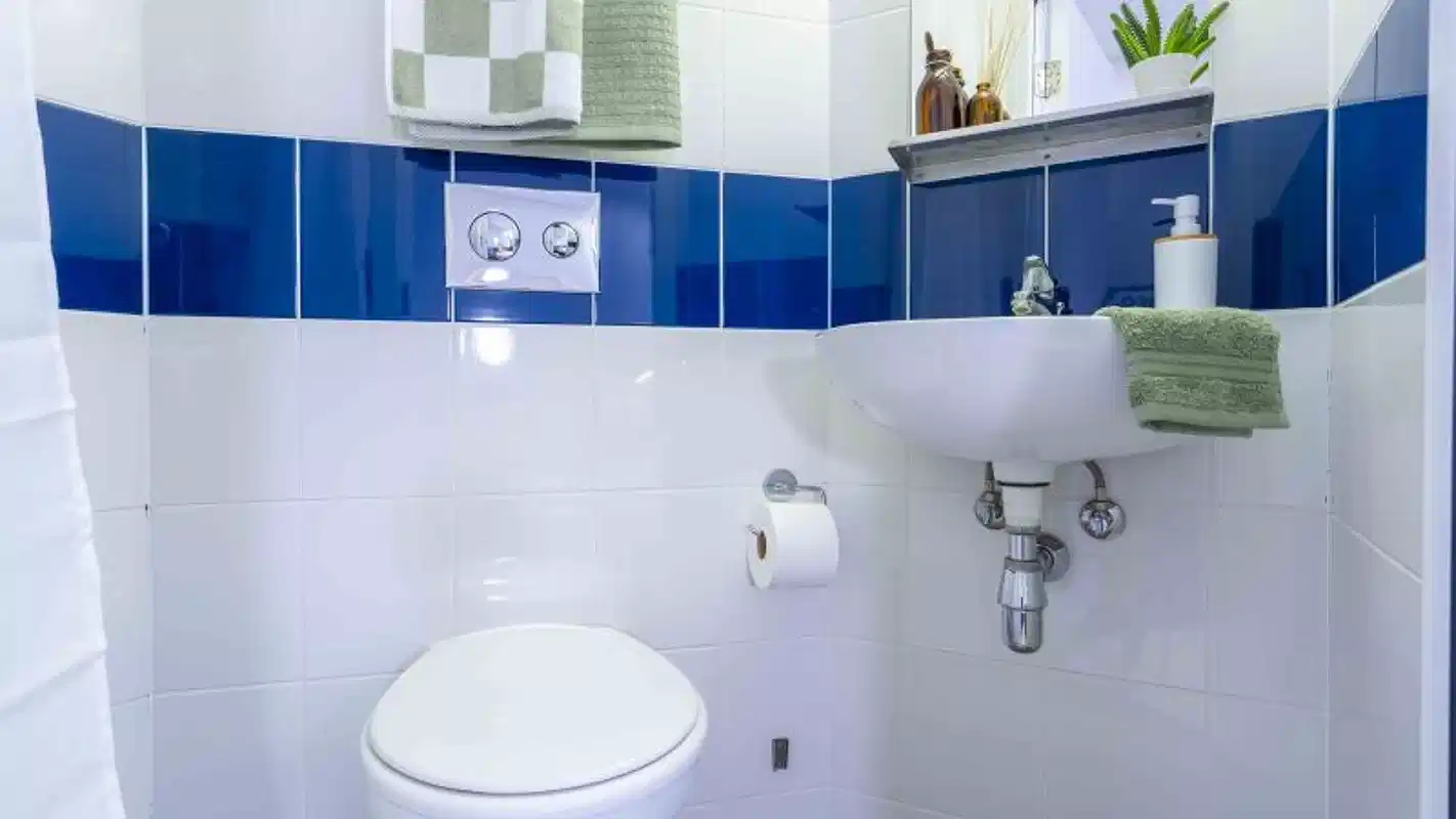 Amenities?w=400&h=260&fit=crop&q=40&auto=format&trim=auto