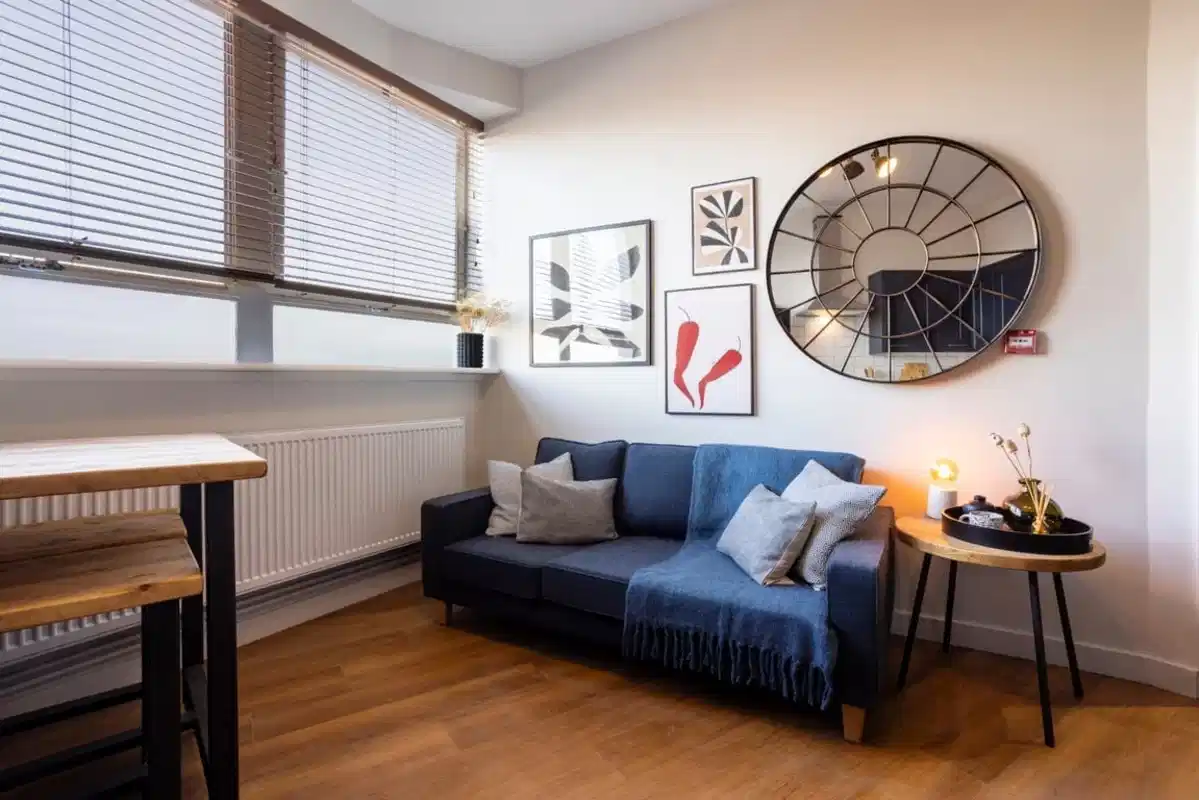 Room in a 4 Bedroom Apartment, TW1X, London TW1 4AD (Flat 11) - London, England, United Kingdom - Common Area