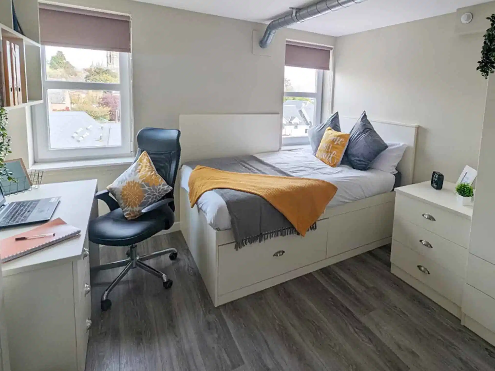 Peterson Hall, Dundee - Dundee, Scotland, United Kingdom - Deluxe Ensuite - Bedroom