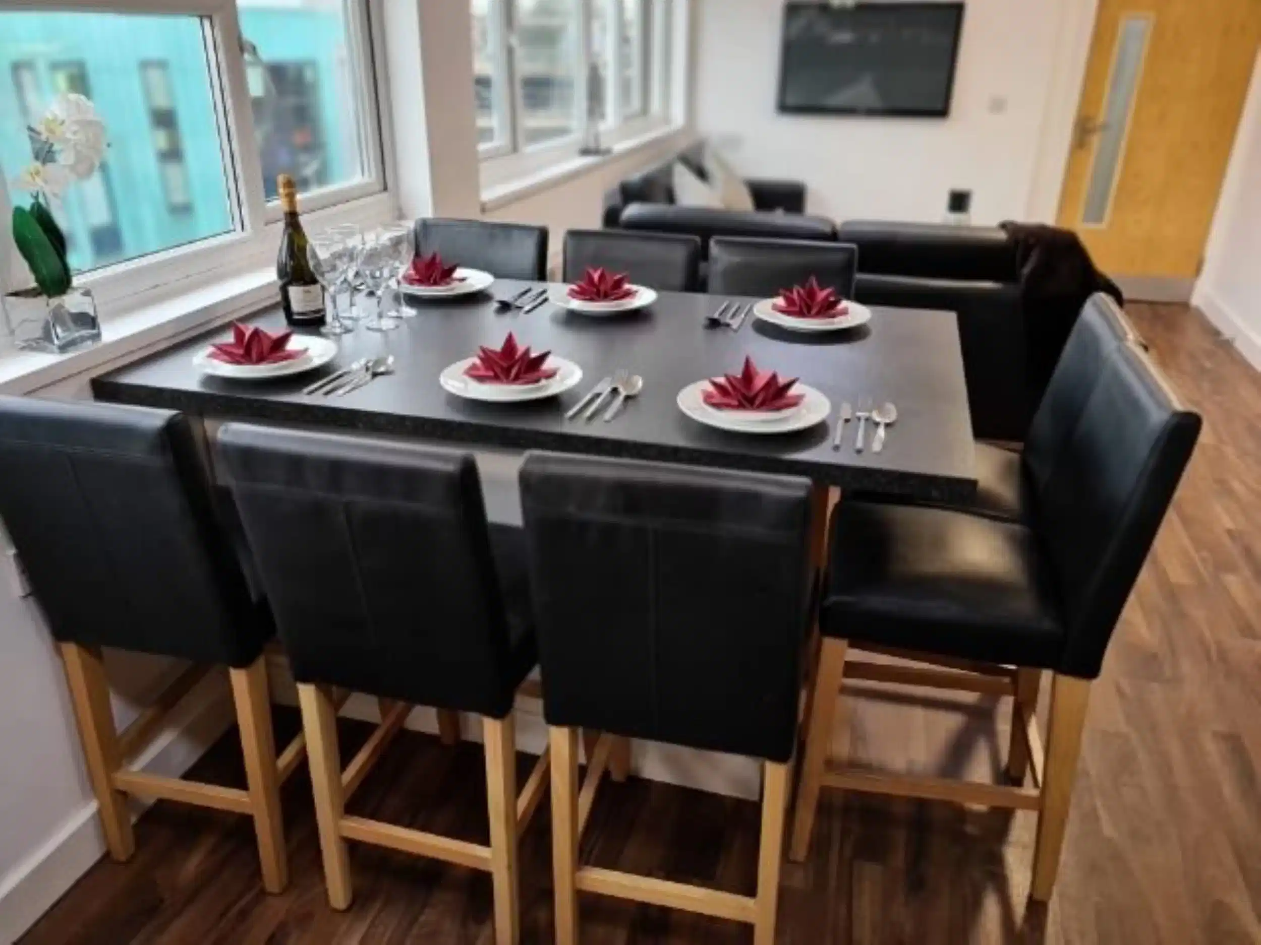 Sangha House, Leicester - Leicester, England, United Kingdom - Amenities