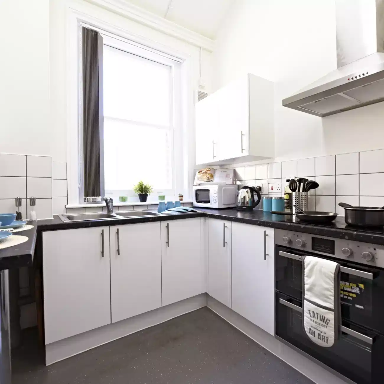 Raymont Hall, London - London, England, United Kingdom - Ensuite - Kitchen