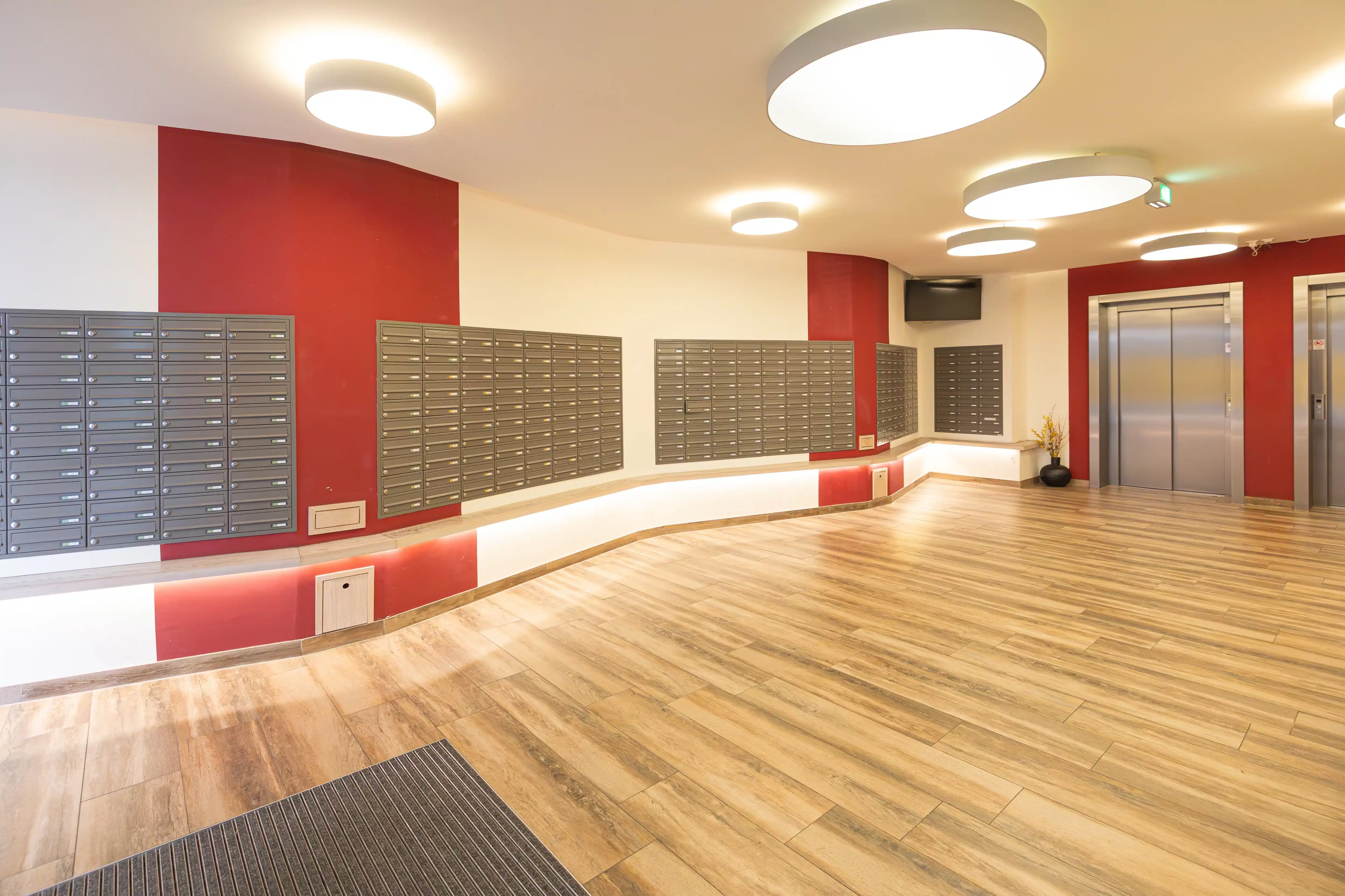 Yugo Navale, Hamburg - Hamburg, Germany - Common Area