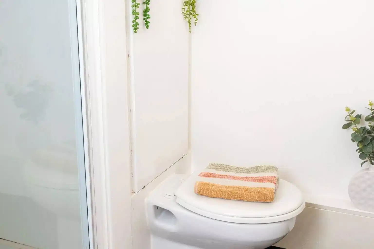 Amenities?w=400&h=260&fit=crop&q=40&auto=format&trim=auto