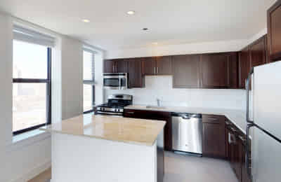 Amenities?w=400&h=260&fit=crop&q=40&auto=format&trim=auto