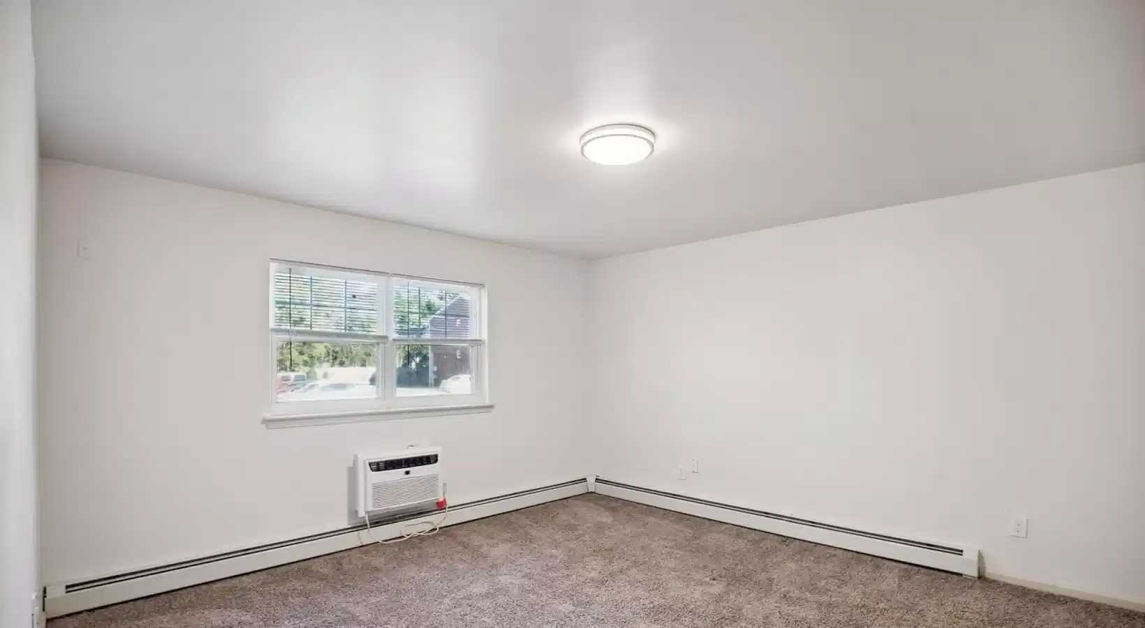 Campus Terrace, Glassboro - Glassboro, New Jersey, United States - Room