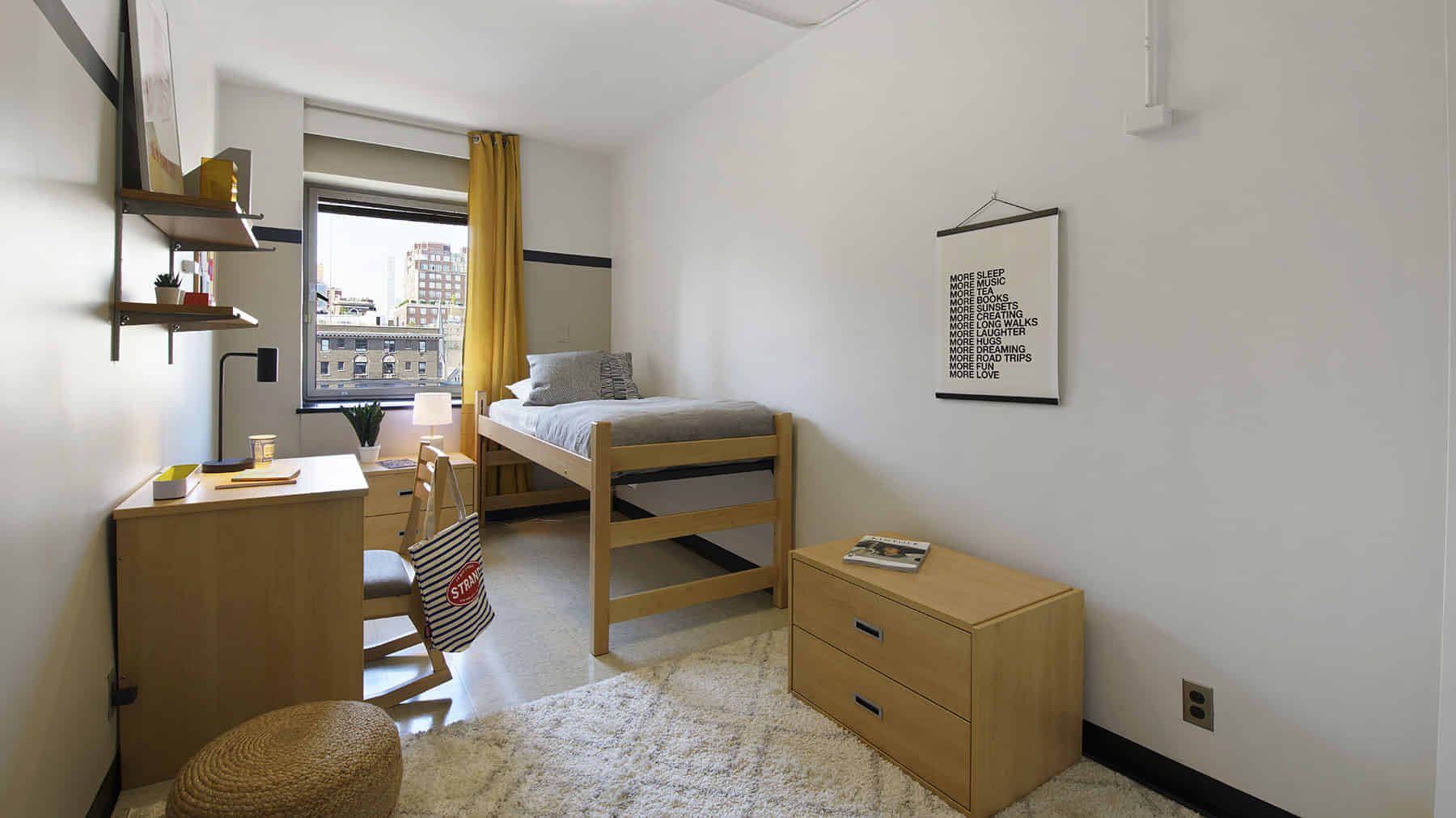 Bedroom?w=400&h=260&fit=crop&q=40&auto=format&trim=auto