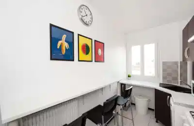 Rue Paul Fort, Paris - Paris, France - Amenities