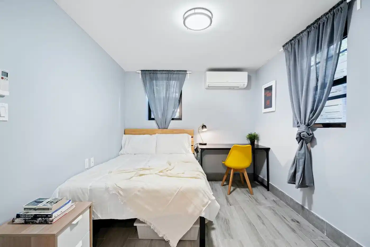 Amenities?w=400&h=260&fit=crop&q=40&auto=format&trim=auto
