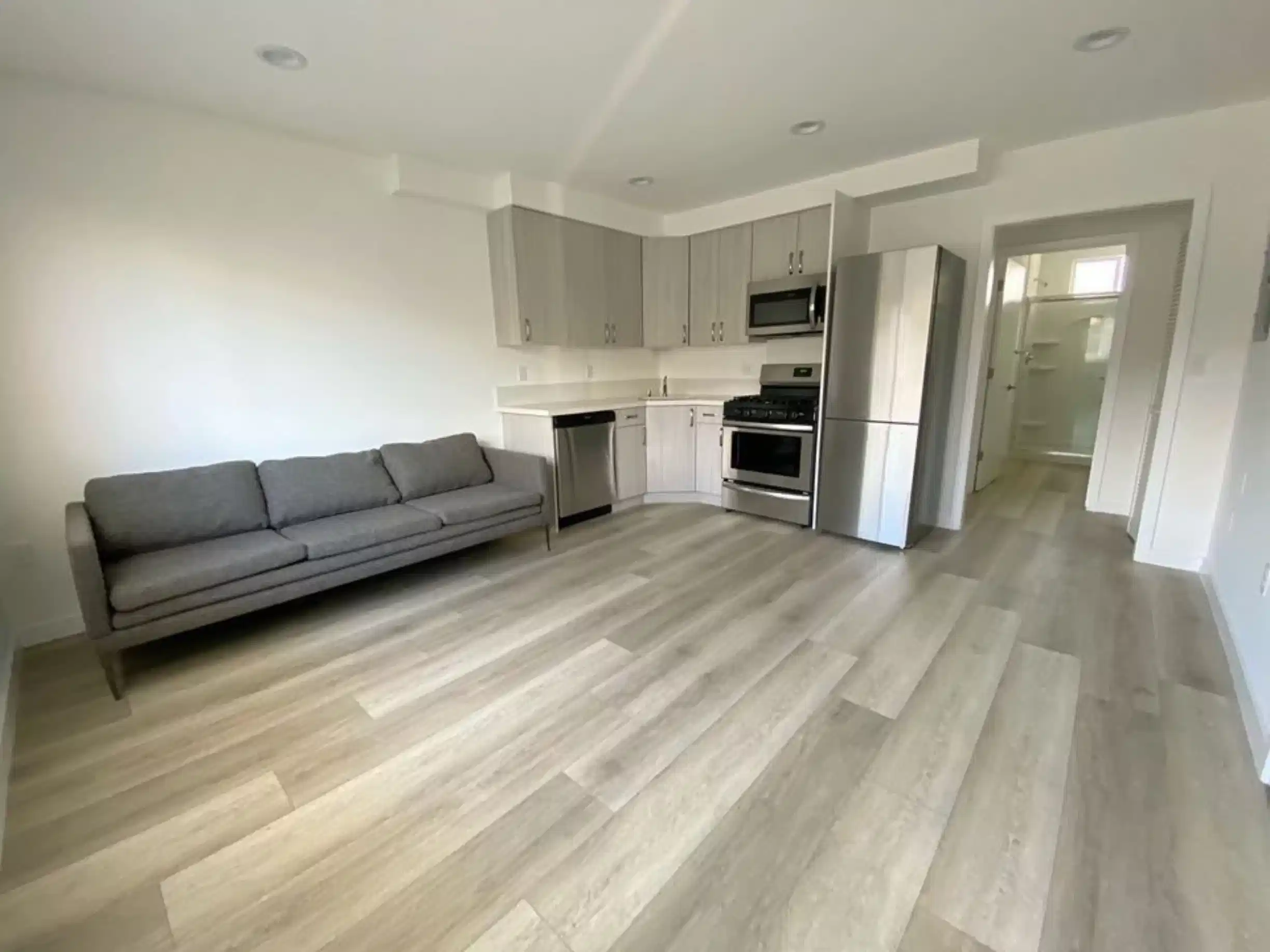1126 W 36th Pl, Los Angeles - Los Angeles, California, United States - Kitchen